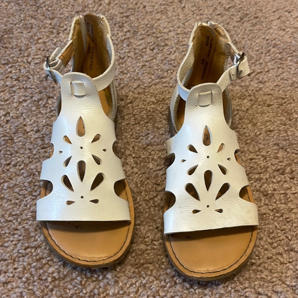Little girl white sandals